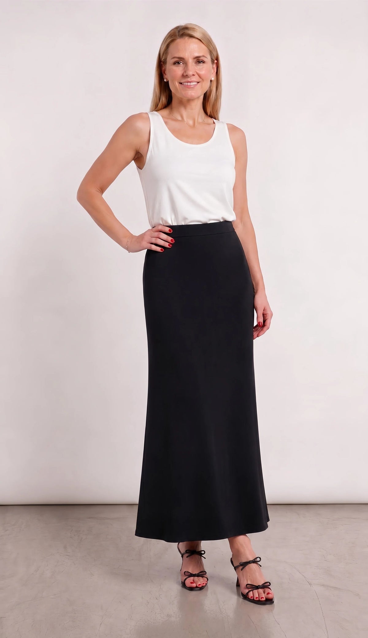 Amara Soft Stretch Skirt
