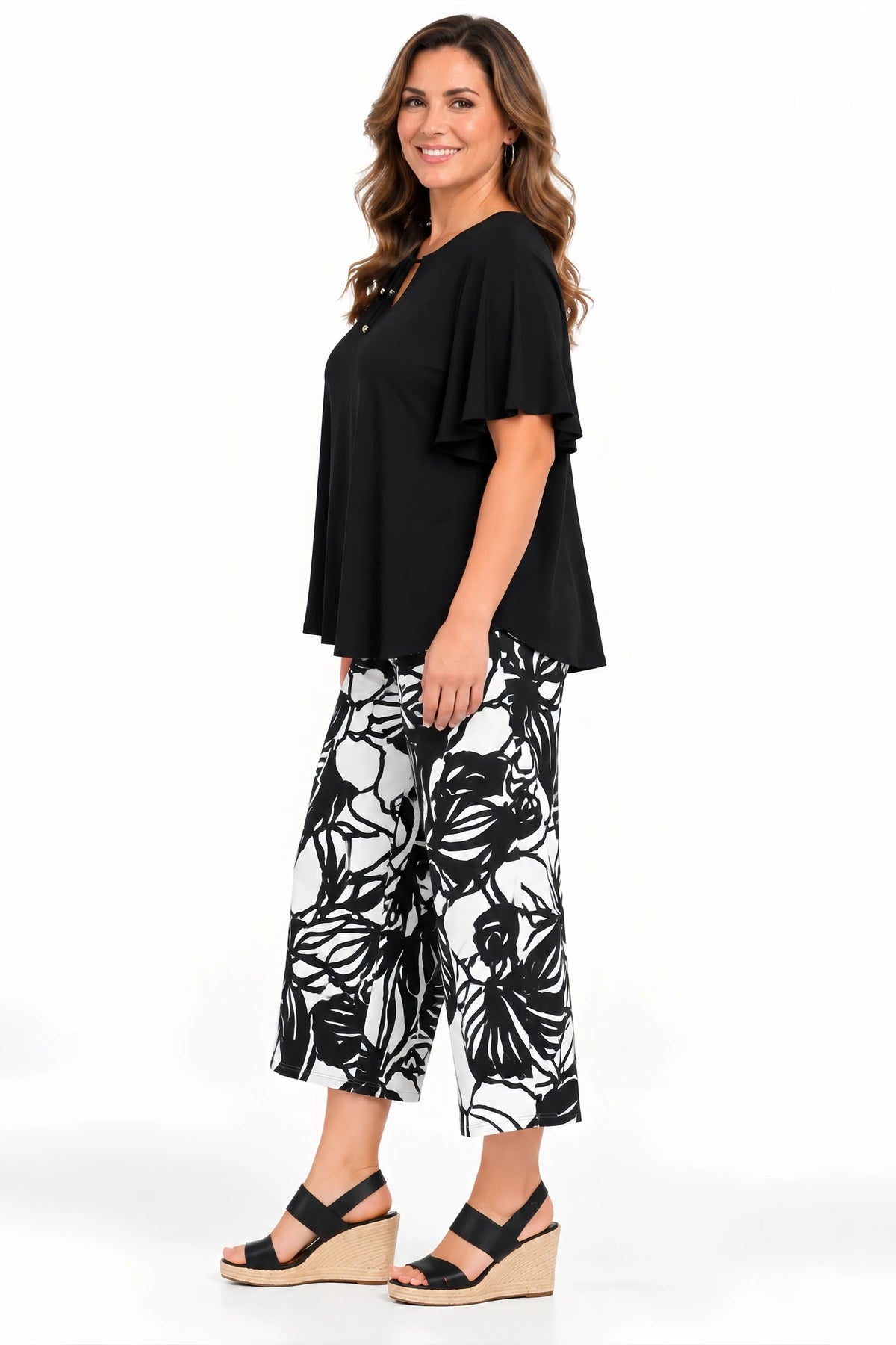 Tracy Elegant Tie-Neck Keyhole Top
