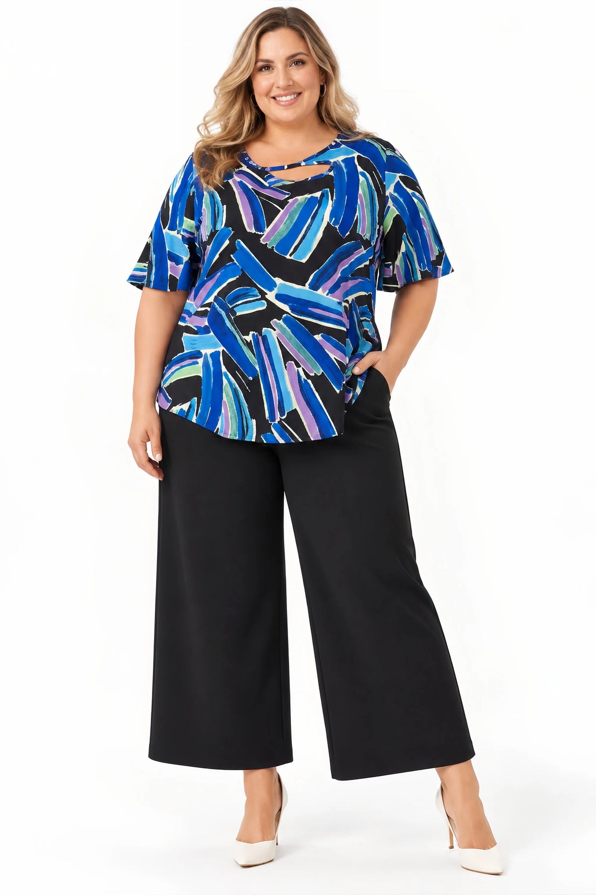 Mia Keyhole Swing Top Stretch